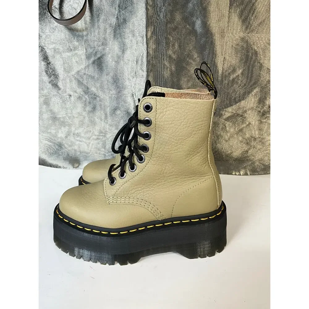 Dr. Martens 1460 Pascal Max Boots